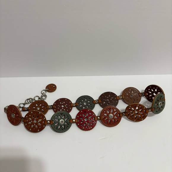 Fossil Multicolor Circle Link Belt - Picture 1 of 7